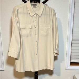 Tommy Bahama Cream Blouse